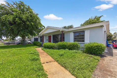 2251 E Avenue H Riviera Beach FL 33404