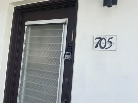 705 Normandy O Delray Beach FL 33484