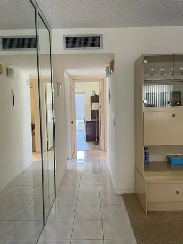 705 Normandy O Delray Beach FL 33484