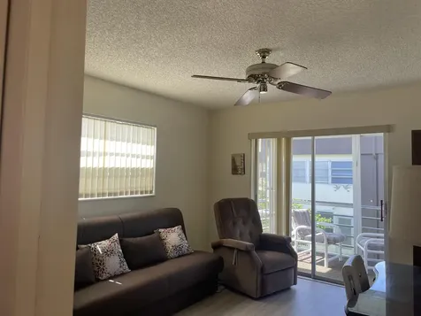 705 Normandy O Delray Beach FL 33484