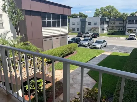 705 Normandy O Delray Beach FL 33484