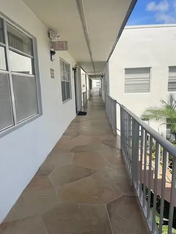 705 Normandy O Delray Beach FL 33484