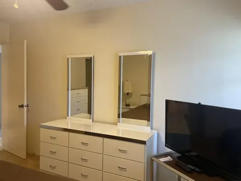 705 Normandy O Delray Beach FL 33484