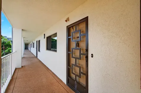 7290 Kinghurst Drive Delray Beach FL 33446