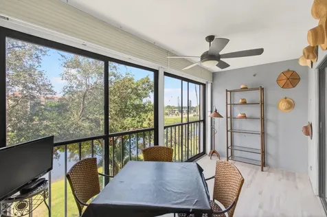 7290 Kinghurst Drive Delray Beach FL 33446