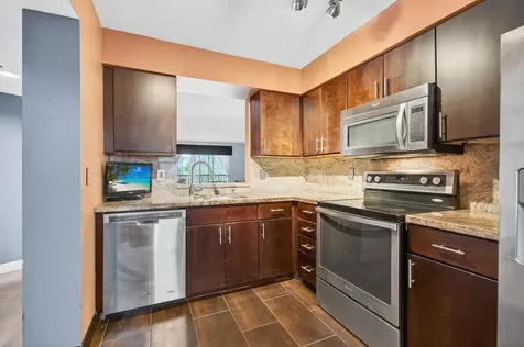7290 Kinghurst Drive Delray Beach FL 33446