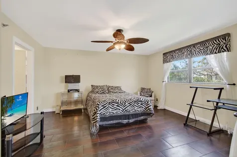 7290 Kinghurst Drive Delray Beach FL 33446