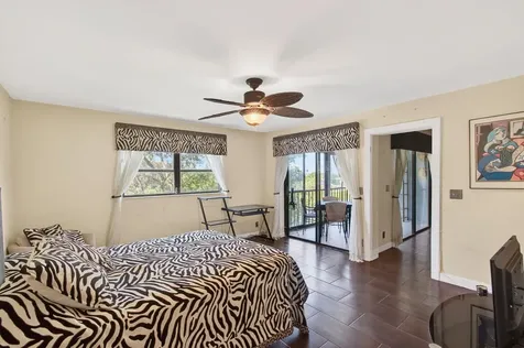 7290 Kinghurst Drive Delray Beach FL 33446