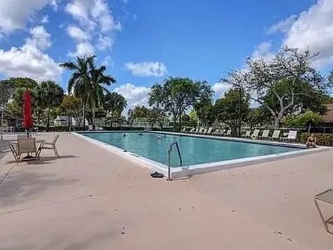 8279 Springlake Drive Boca Raton FL 33496