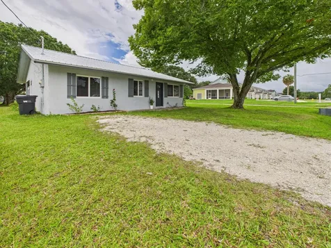 599 Nw 22nd Lane Okeechobee FL 34972
