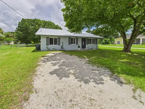599 Nw 22nd Lane Okeechobee FL 34972