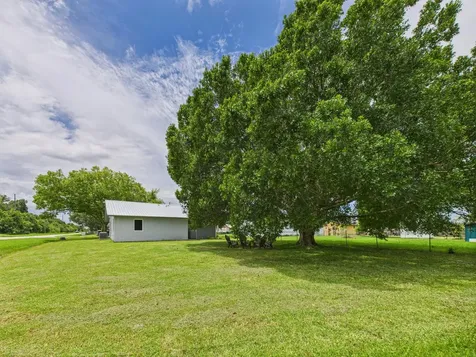 599 Nw 22nd Lane Okeechobee FL 34972