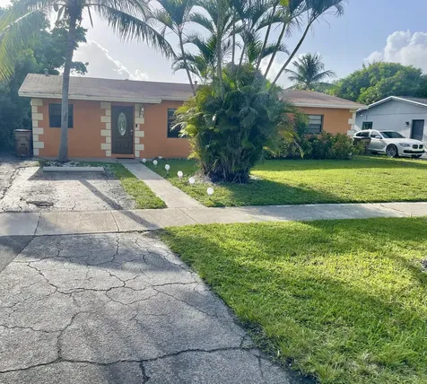 1260 Sw 6 Avenue Deerfield Beach FL 33441