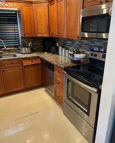 1260 Sw 6 Avenue Deerfield Beach FL 33441