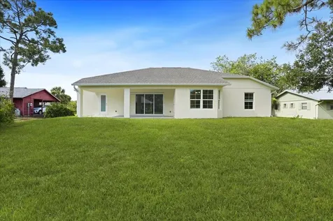 614 Stevenson Avenue Sebastian FL 32958