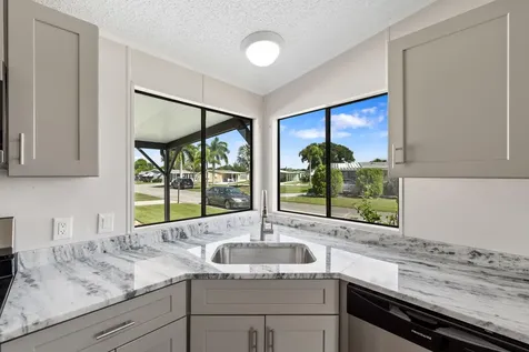 8589 Florence Drive Port Saint Lucie FL 34952