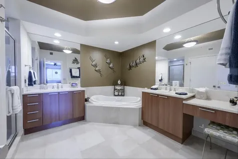 2650 Lake Shore Drive Riviera Beach FL 33404