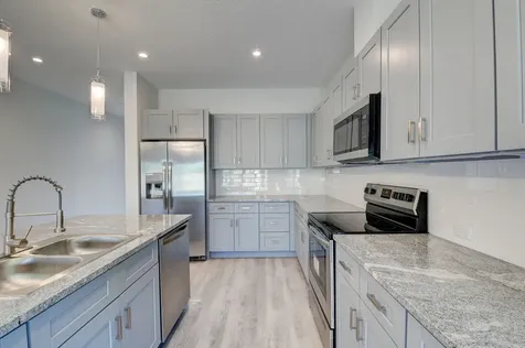 715 Nw 1st Street Delray Beach FL 33444