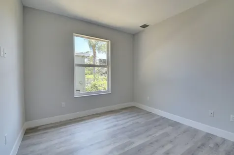 715 Nw 1st Street Delray Beach FL 33444