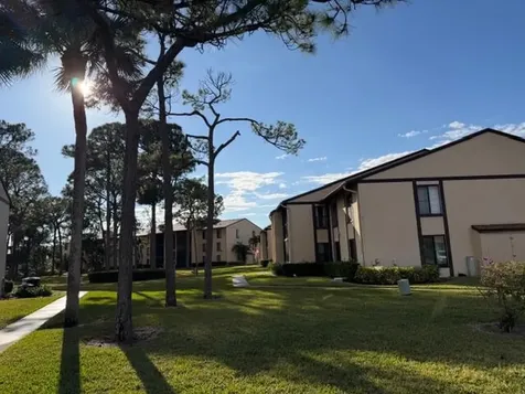 818 Sky Pine Way Greenacres FL 33415