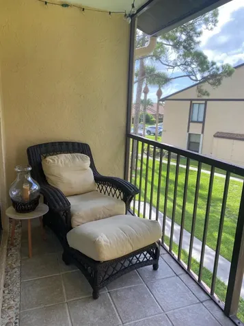 818 Sky Pine Way Greenacres FL 33415