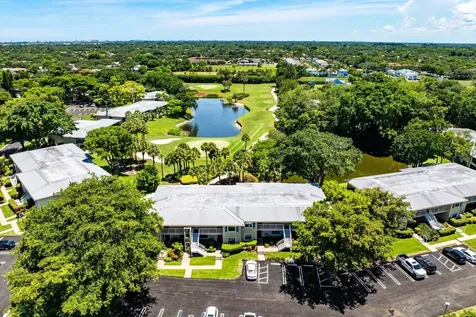 18 Westgate Lane Boynton Beach FL 33436
