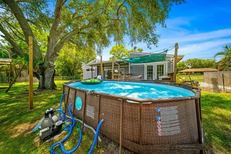 5900 Raintree Trail Fort Pierce FL 34982