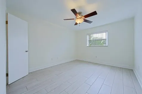 1505 Crescent Circle Lake Park FL 33403