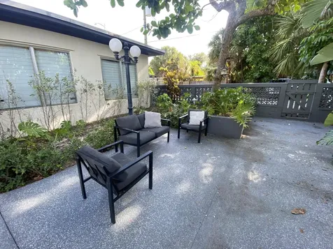 131 S Federal Highway Lake Worth Beach FL 33460