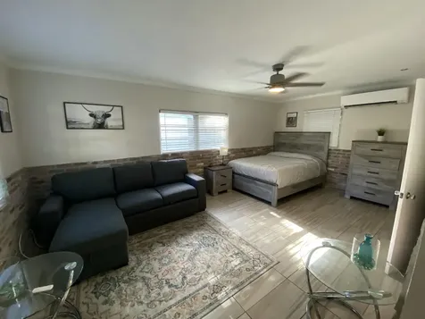 131 S Federal Highway Lake Worth Beach FL 33460