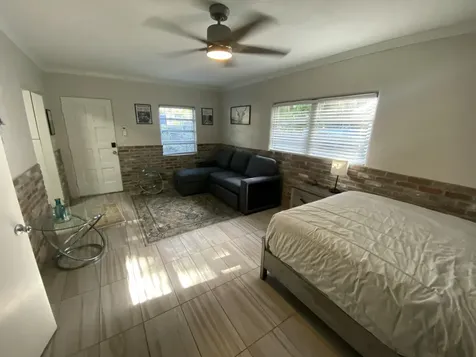 131 S Federal Highway Lake Worth Beach FL 33460