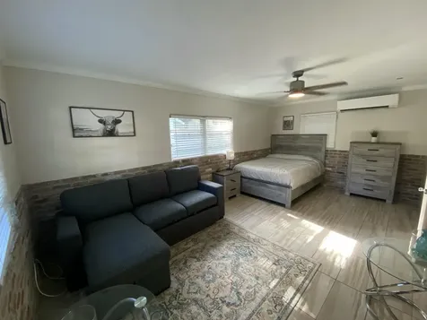 131 S Federal Highway Lake Worth Beach FL 33460