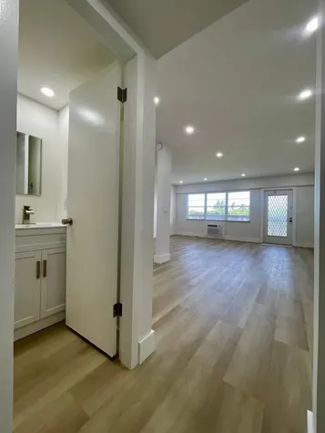328 Brighton Boca Raton FL 33434