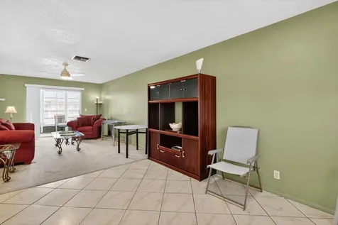 2152 Ne 1st Way Boynton Beach FL 33435