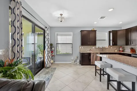 8822 Willow Cove Lane Lake Worth FL 33467