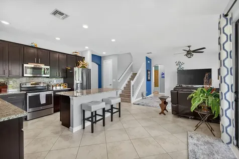 8822 Willow Cove Lane Lake Worth FL 33467