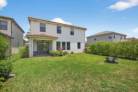 8822 Willow Cove Lane Lake Worth FL 33467