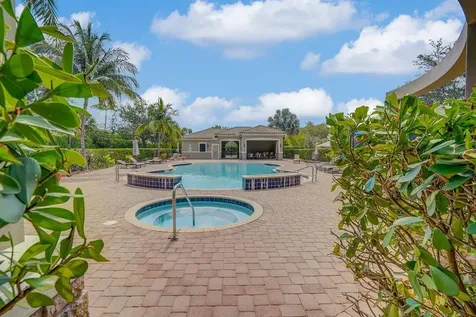 8822 Willow Cove Lane Lake Worth FL 33467