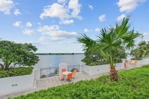 300 S Australian Avenue West Palm Beach FL 33401