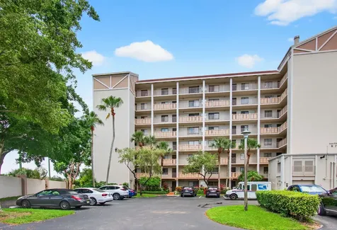 14475 Strathmore Lane Delray Beach FL 33446
