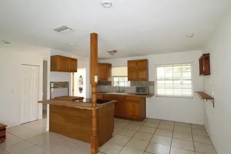 2022 Se West Dunbrooke Circle Port Saint Lucie FL 34952