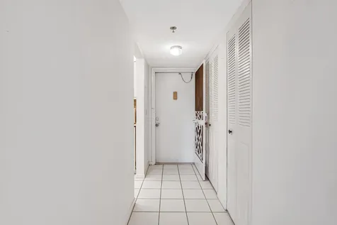 4640 Lucerne Lakes Boulevard Lake Worth FL 33467