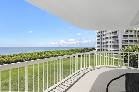 3300 S Ocean 202 S Boulevard Palm Beach FL 33480
