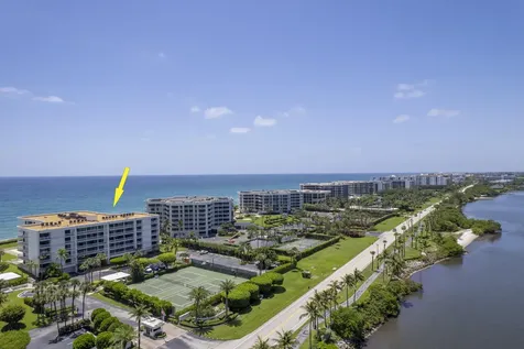 3300 S Ocean 202 S Boulevard Palm Beach FL 33480