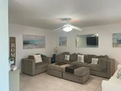 137 Flanders C Delray Beach FL 33484