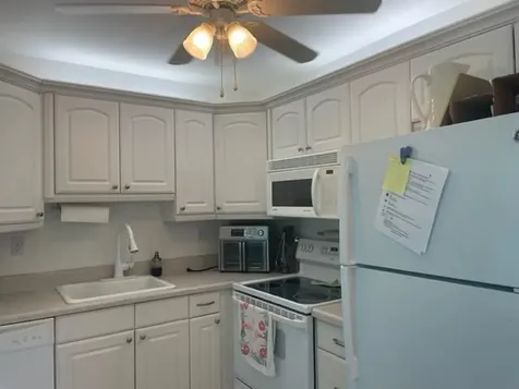 137 Flanders C Delray Beach FL 33484