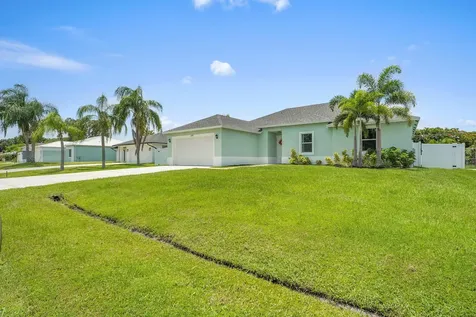 1150 Se Sabina Lane Port Saint Lucie FL 34983