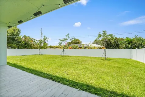 1150 Se Sabina Lane Port Saint Lucie FL 34983