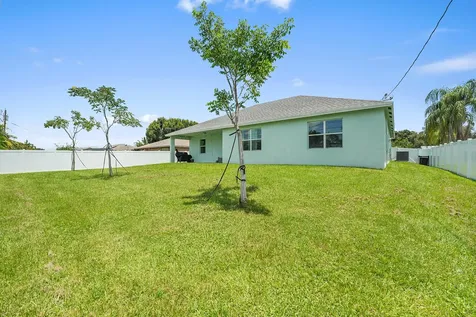 1150 Se Sabina Lane Port Saint Lucie FL 34983