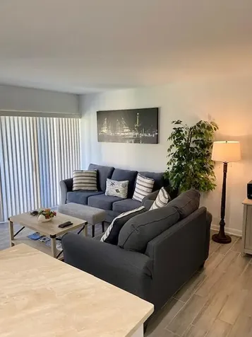 1605 S Us Highway 1 Jupiter FL 33477